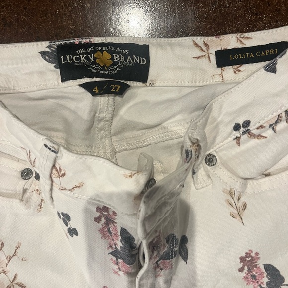 Lucky brand floral printed jeans - Picture 2 of 4